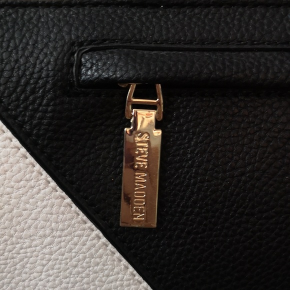 Exceptional NWT Steve Madden Briefcase Style Purse Yellow Black White w/ Strap - Picture 2 of 8